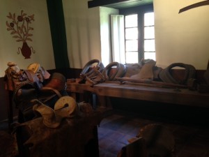 photo 1-3